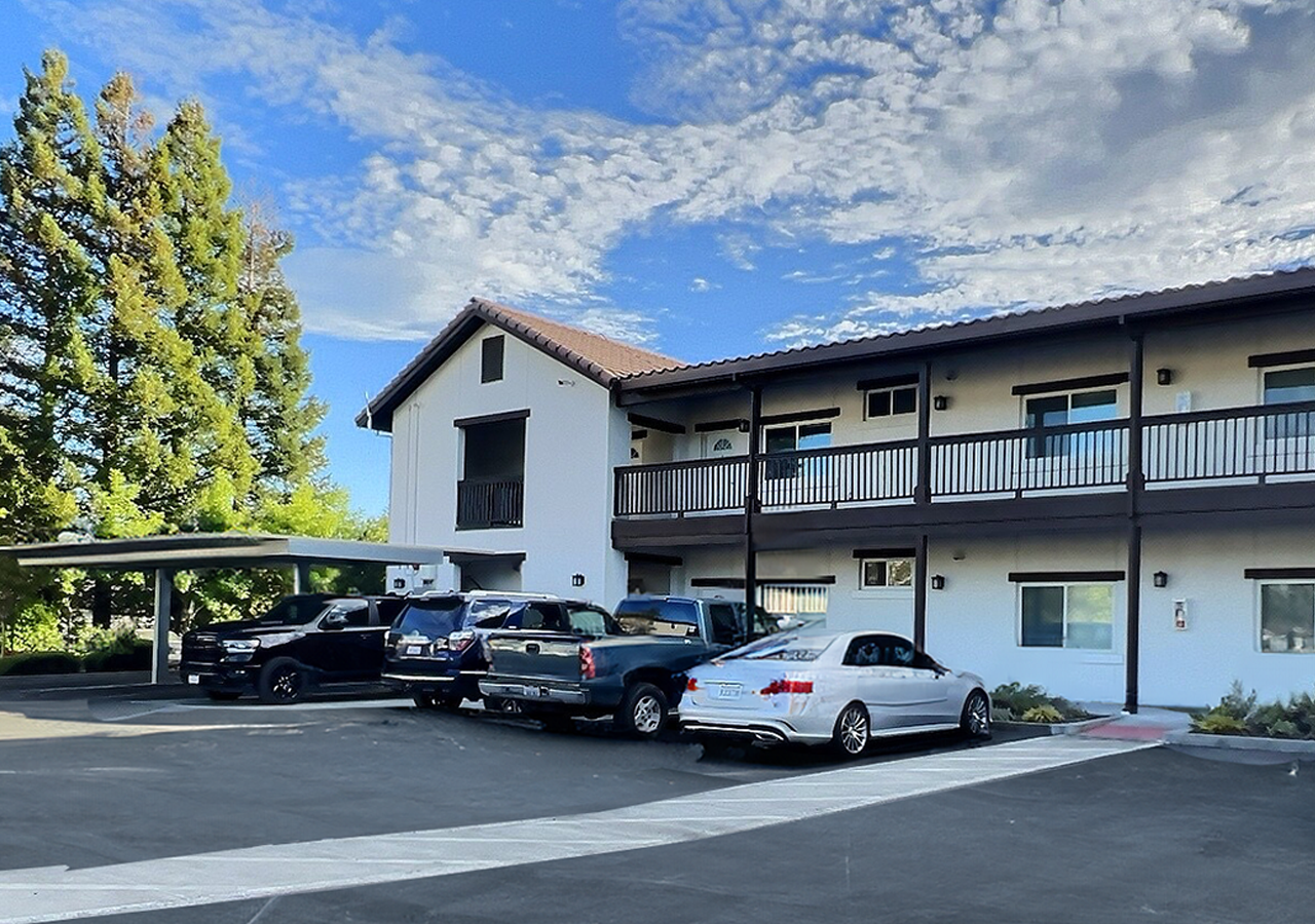 Sonoma Grove Suites — current building on Sonoma Highway