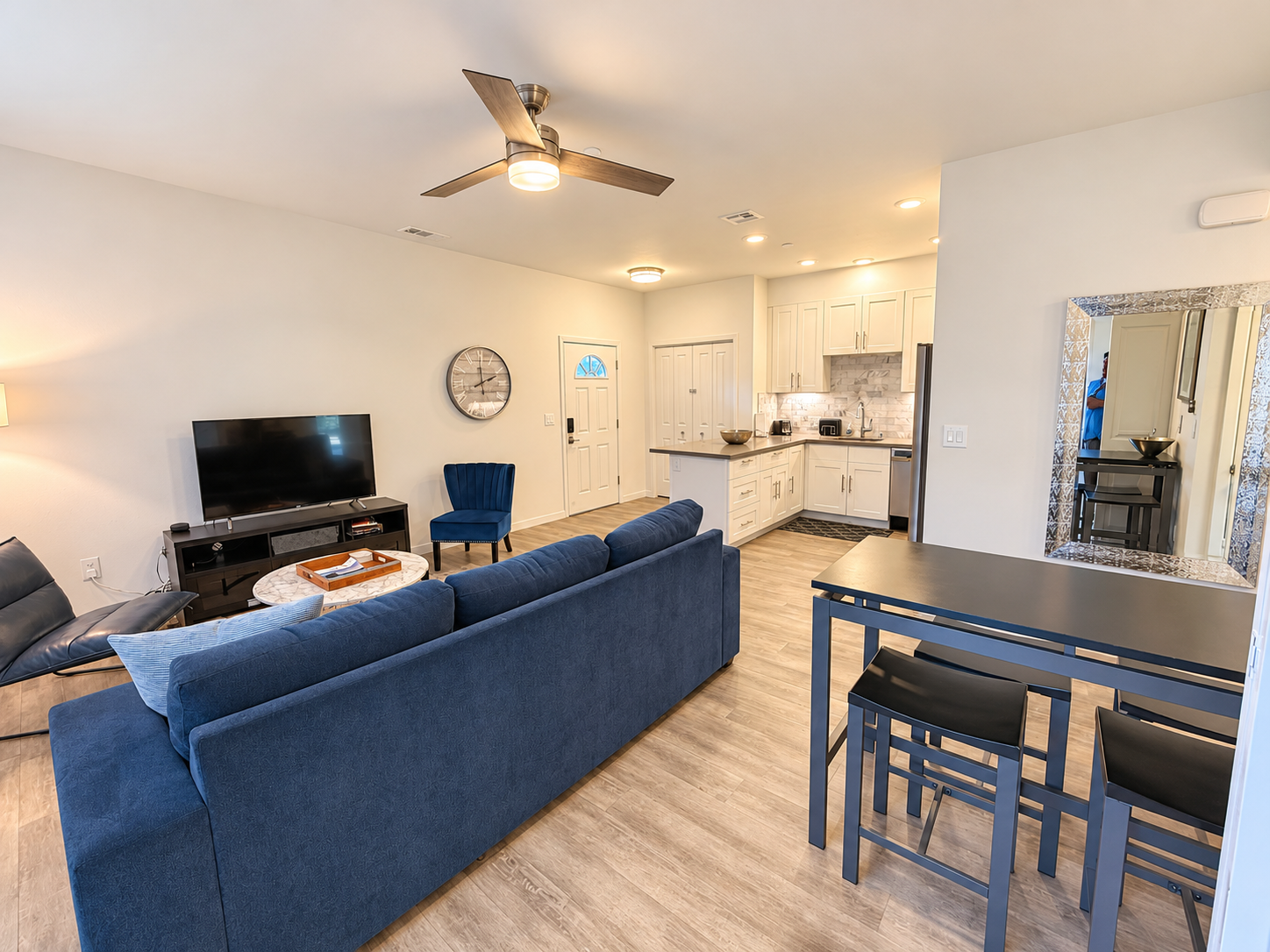 The Pinot Suite